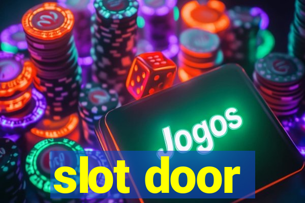 slot door