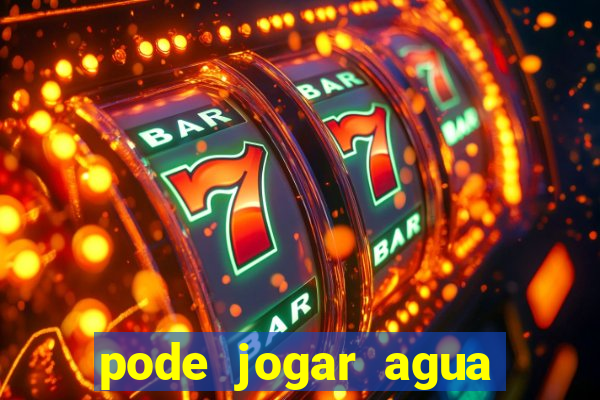 pode jogar agua fervente na pia