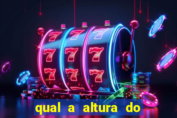 qual a altura do silvio santos