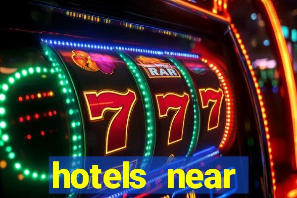 hotels near liverpool hospital